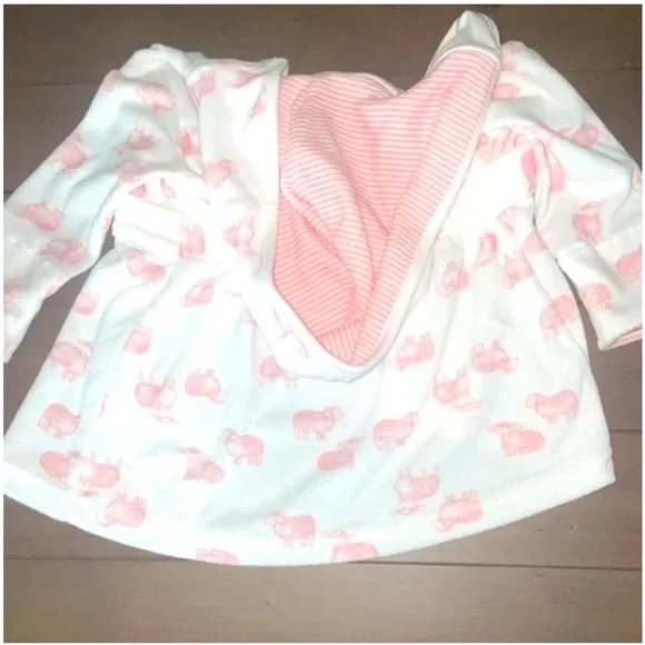 NWT Carter’s 0-9 months Just One You Baby Girls’ Bath Robe - Picture 9 of 9